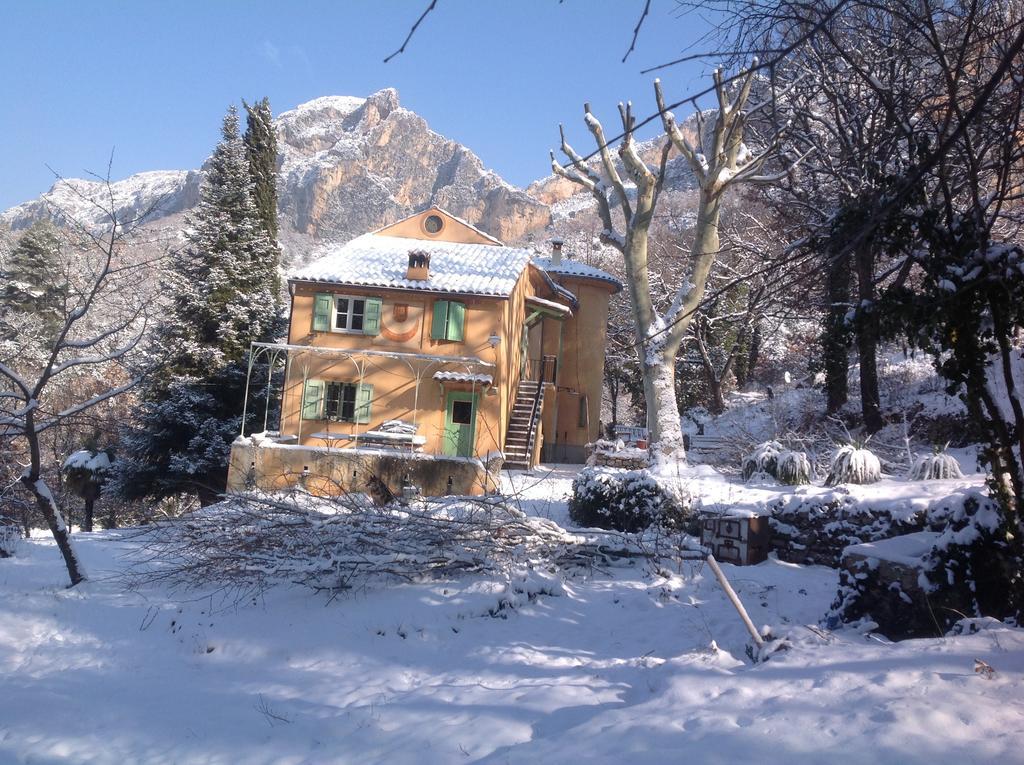Domaine D'Angouire Otel Moustiers-Sainte-Marie Dış mekan fotoğraf
