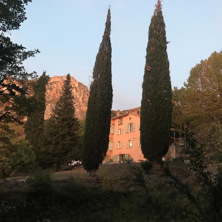 Domaine D'Angouire Otel Moustiers-Sainte-Marie Dış mekan fotoğraf